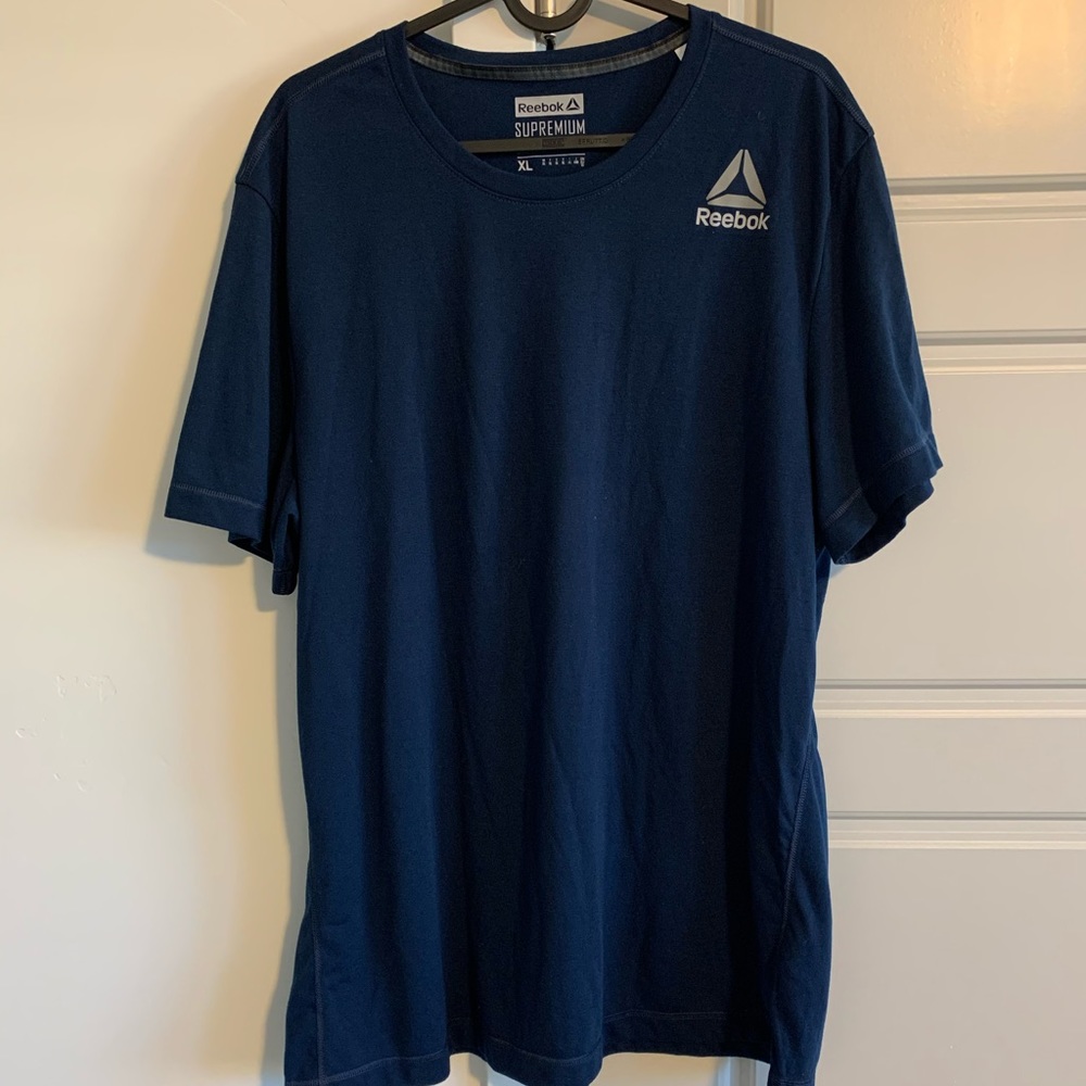 Reebok Supreme Men’s Athletic Shirt, XL